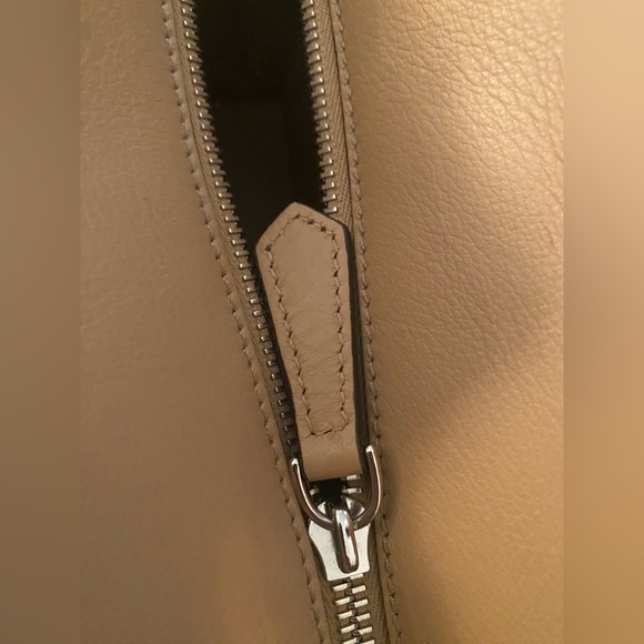 Fendi 3Jours Beige / Tan bag with colorful studs. - Picture 7 of 16